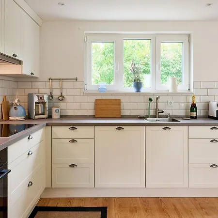 Blauer Blick Alvine Apartment Laboe