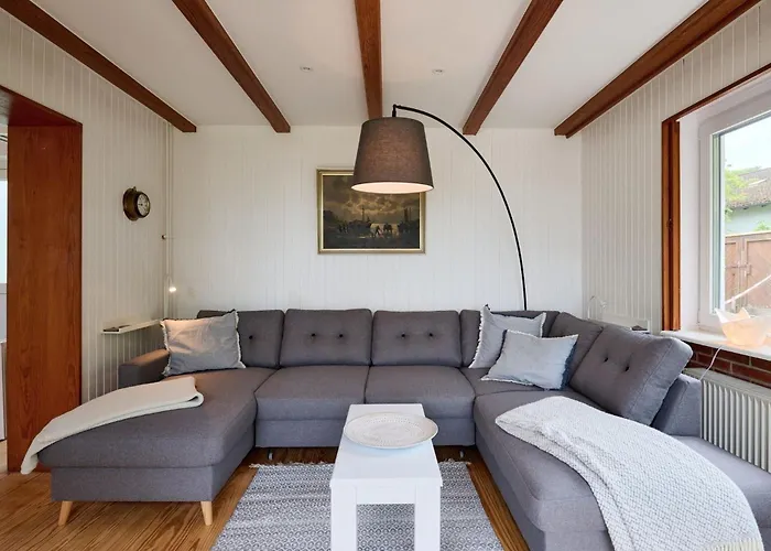 Blauer Blick Alvine * Laboe